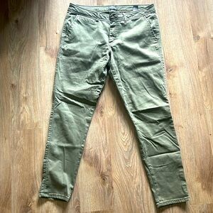 Women’s Pants